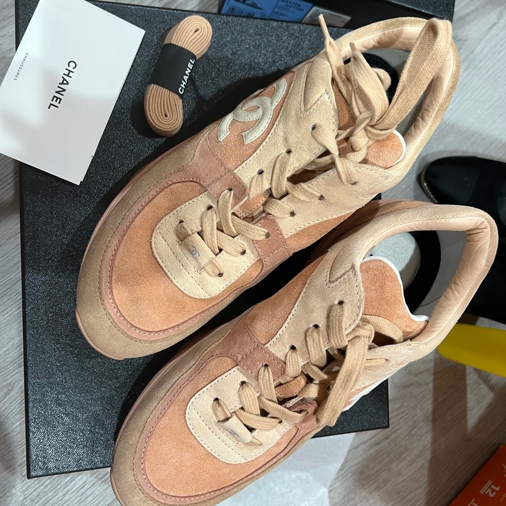 Used AUTHENTIC Chanel pink sneakers in size 40